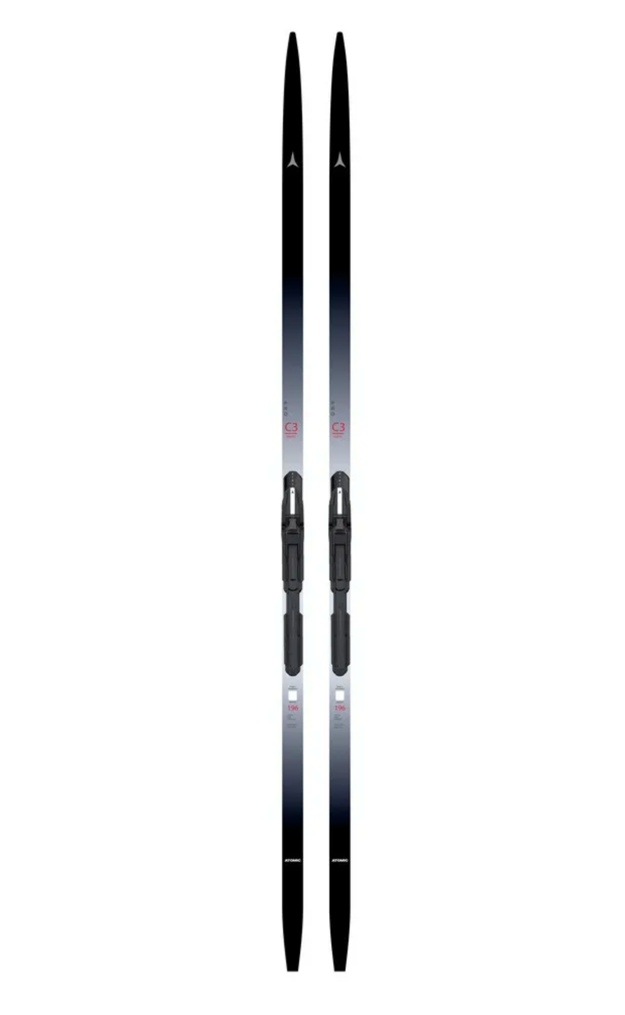 Atomic C3 skin längdpaket featuring bindings and ski boots on a neutral background.