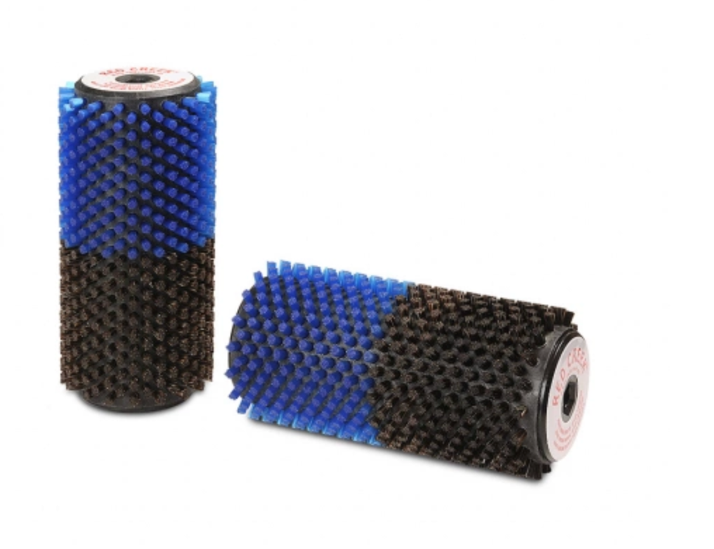 Skigo Rotoborste 140mm with blue nylon bristles for effective cleaning and grooming of surfaces.